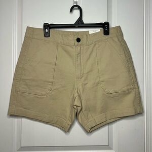 NWT St John’s Bay Pale Khaki Men’s Shorts Size 34 Stretch Pockets Cotton Spandex